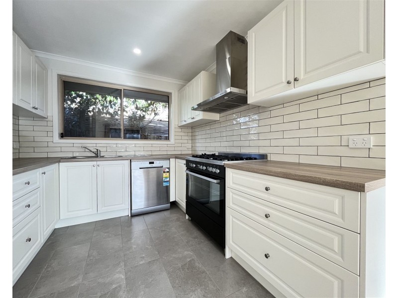 47 pentland drive, Narre Warren VIC 3805