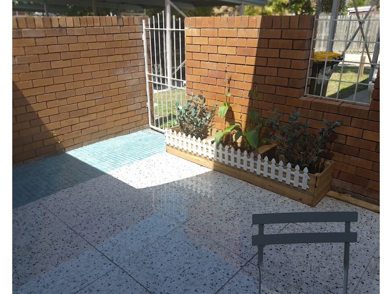4/5 McCann Street, South Gladstone QLD 4680