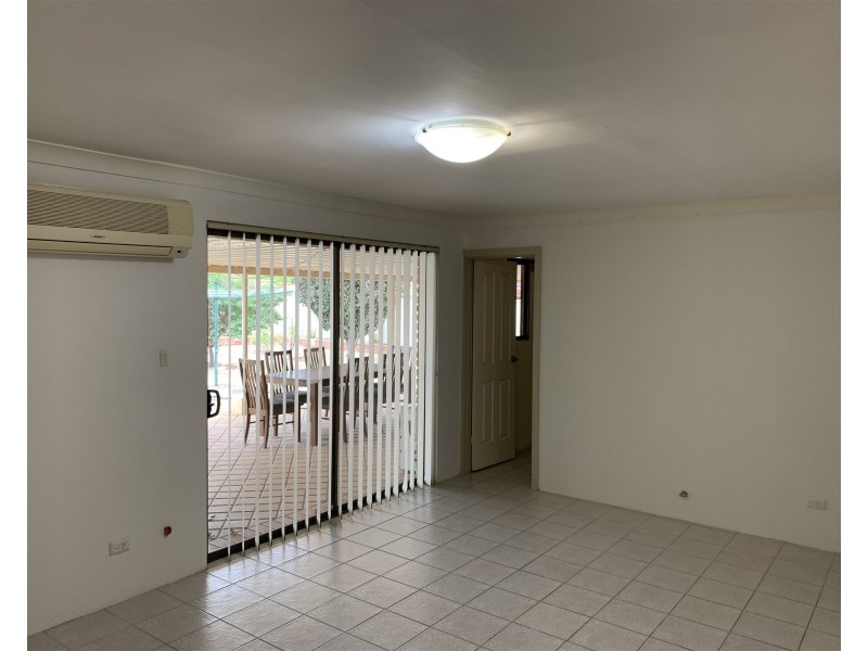 21 Wheatley Drive, Bull Creek WA 6149