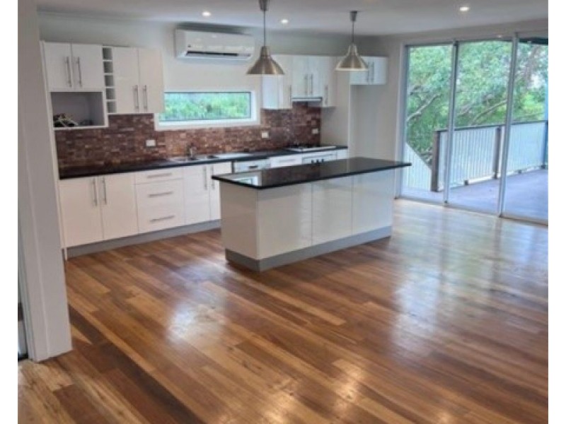 Bardon QLD 4065