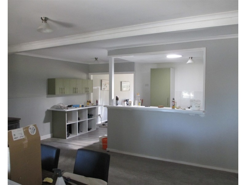 27 Watermain street, Narrandera NSW 2700