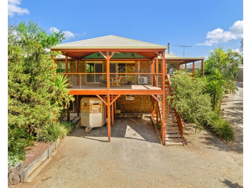 3 Love Close, Maddingley VIC 3340