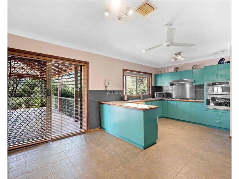 3 Love Close, Maddingley VIC 3340