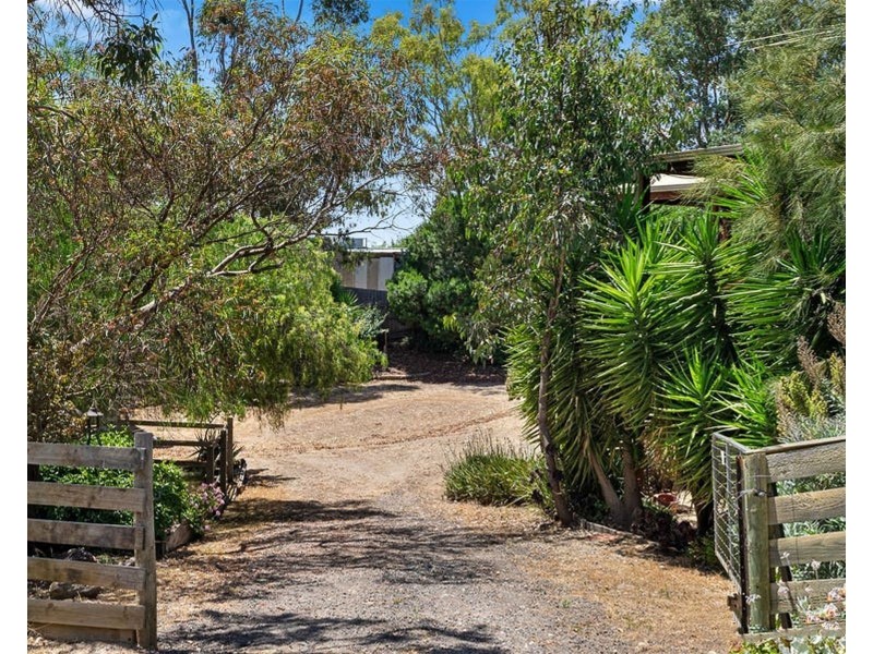 3 Love Close, Maddingley VIC 3340