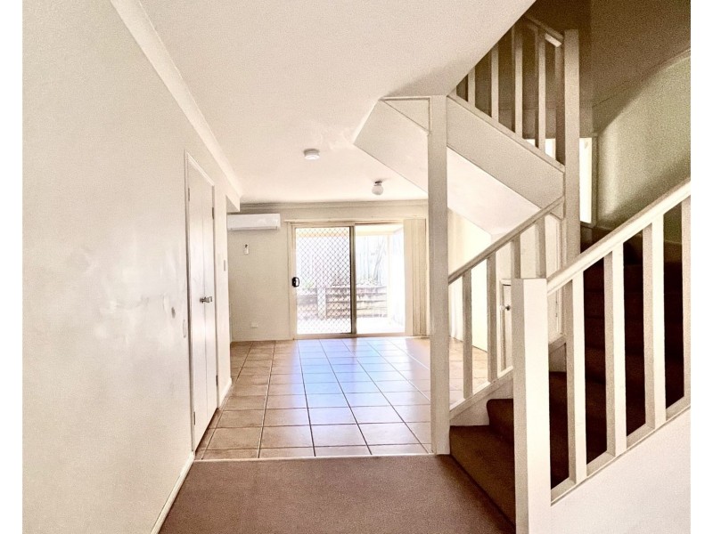 21/6 Samanthas Way, Slacks Creek QLD 4127