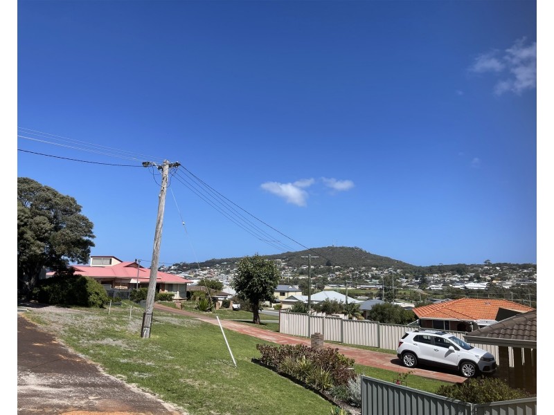 42  Hofrad court, Yakamia WA 6330