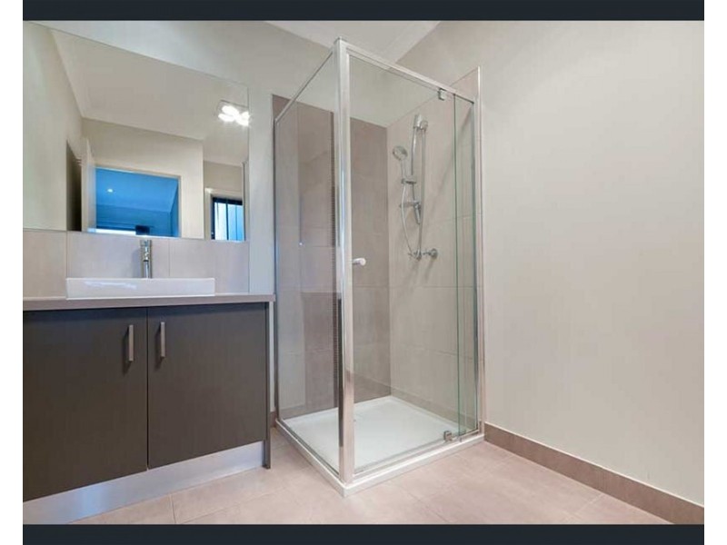 16/80B Royal Terrace, Craigieburn VIC 3064