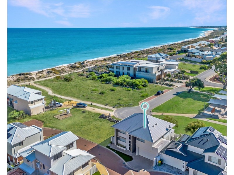 11/68 Hickman Road, Silver Sands WA 6210