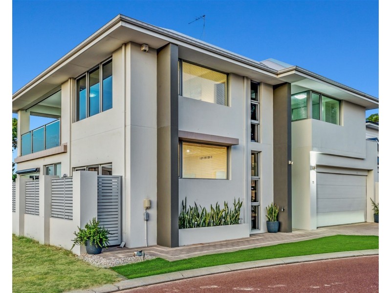 11/68 Hickman Road, Silver Sands WA 6210