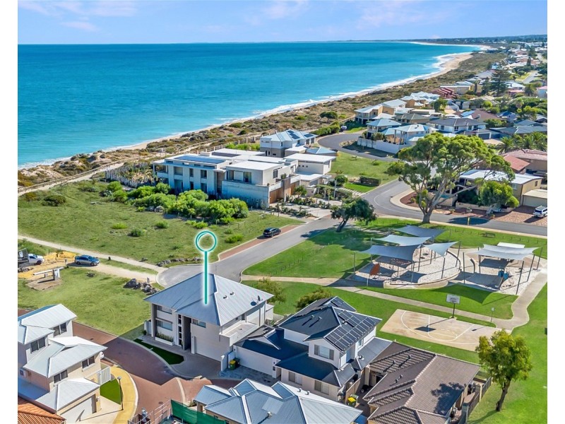 11/68 Hickman Road, Silver Sands WA 6210