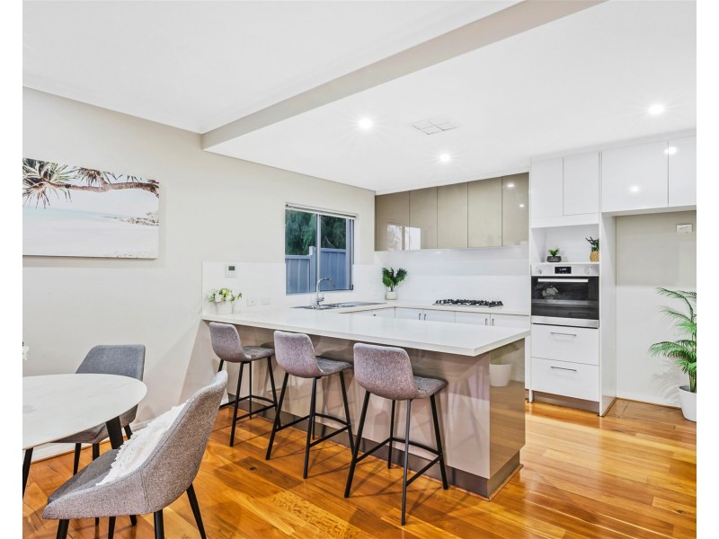 11/68 Hickman Road, Silver Sands WA 6210