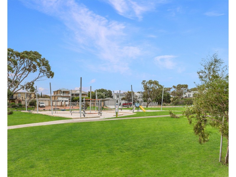 11/68 Hickman Road, Silver Sands WA 6210