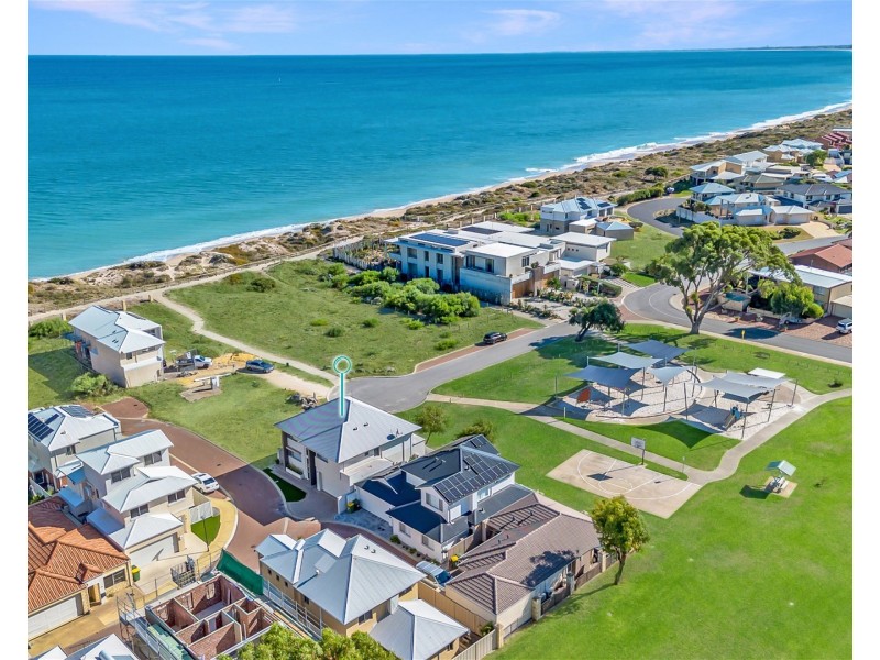 11/68 Hickman Road, Silver Sands WA 6210