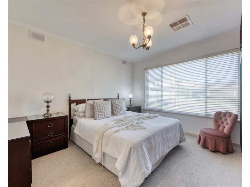 12 Stanley avenue, Fulham Gardens SA 5024