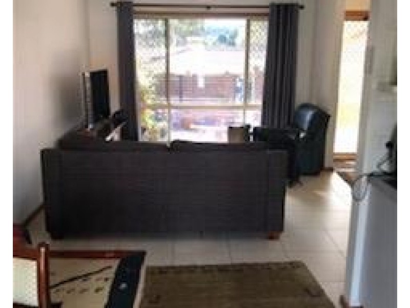 24/27 Elm Way, Jerrabomberra NSW 2619