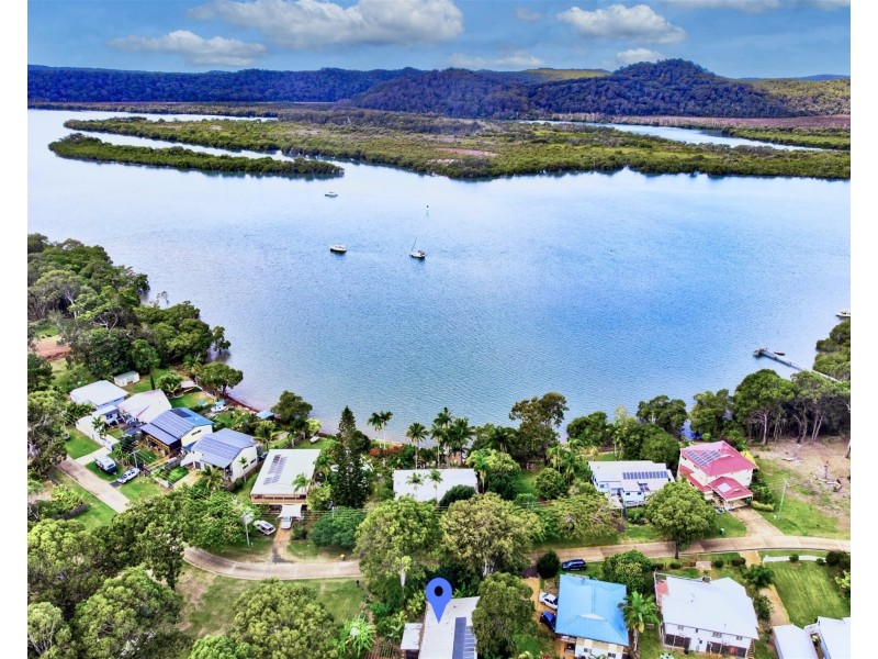 13 Oasis Drive, Russell Island QLD 4184