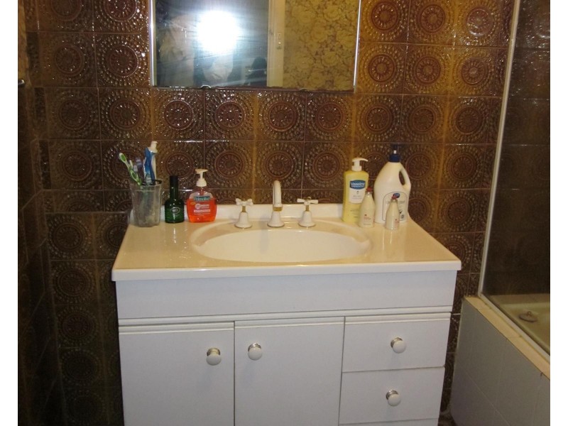327 Belgravia  Belgravia Street, Cloverdale WA 6105