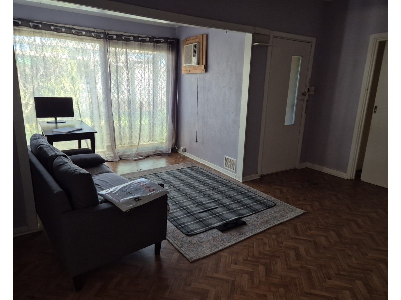 327 Belgravia  Belgravia Street, Cloverdale WA 6105