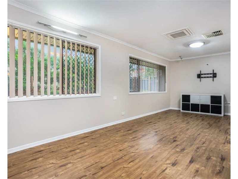 1 & 2/26 Alawoona Street, Redbank Plains QLD 4301