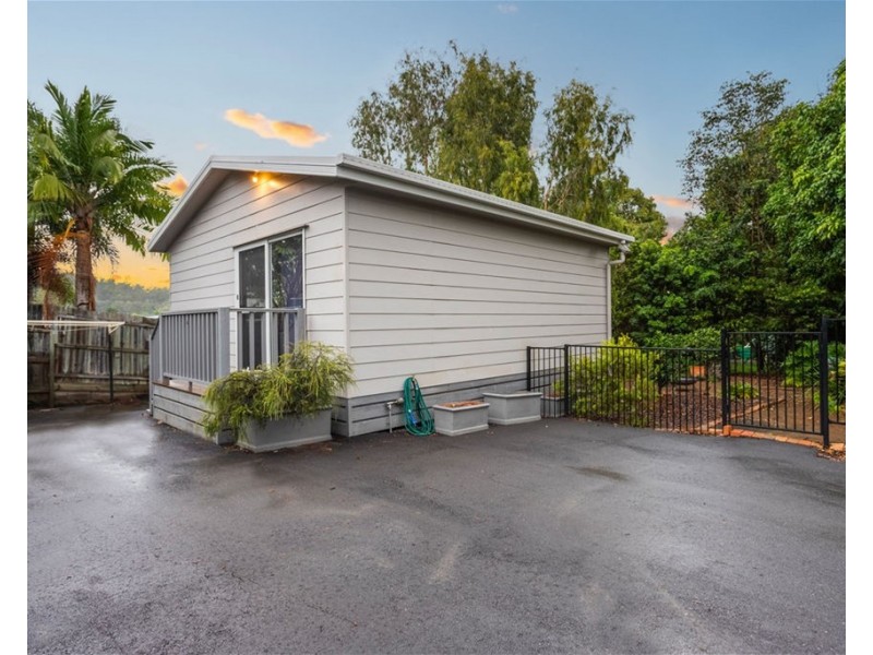 1 & 2/26 Alawoona Street, Redbank Plains QLD 4301