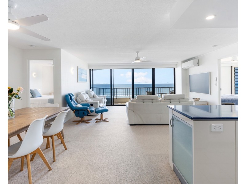 10i/828 Pacific Parade, Currumbin QLD 4223