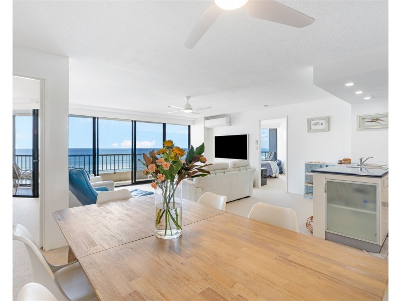 10i/828 Pacific Parade, Currumbin QLD 4223