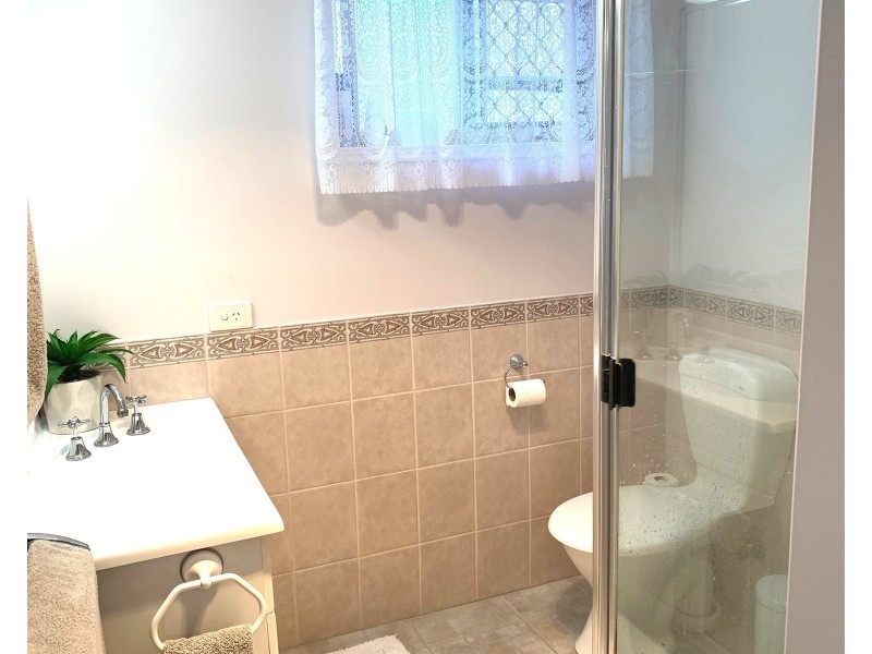 16 Warringal Court, Burrum Heads QLD 4659