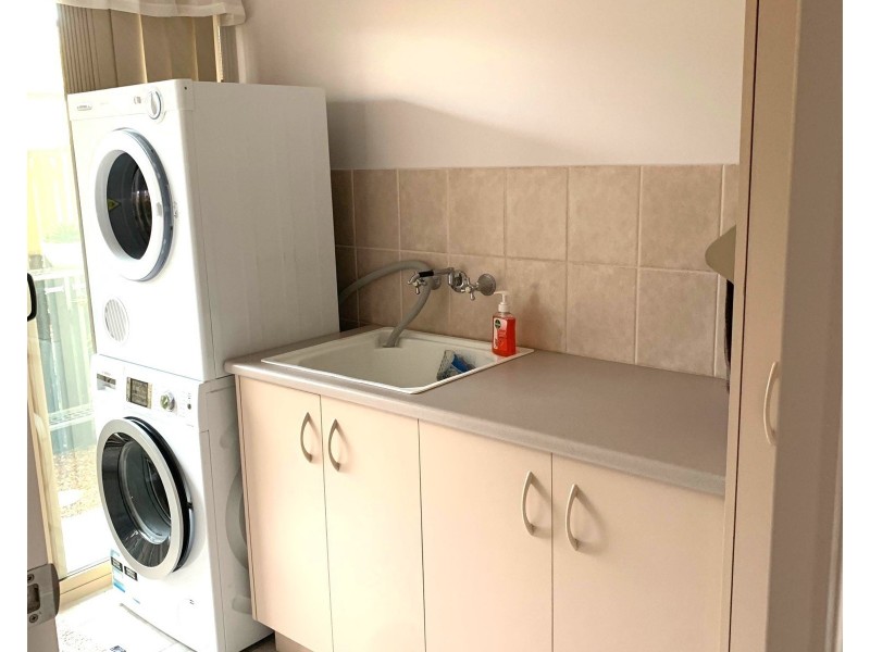 16 Warringal Court, Burrum Heads QLD 4659