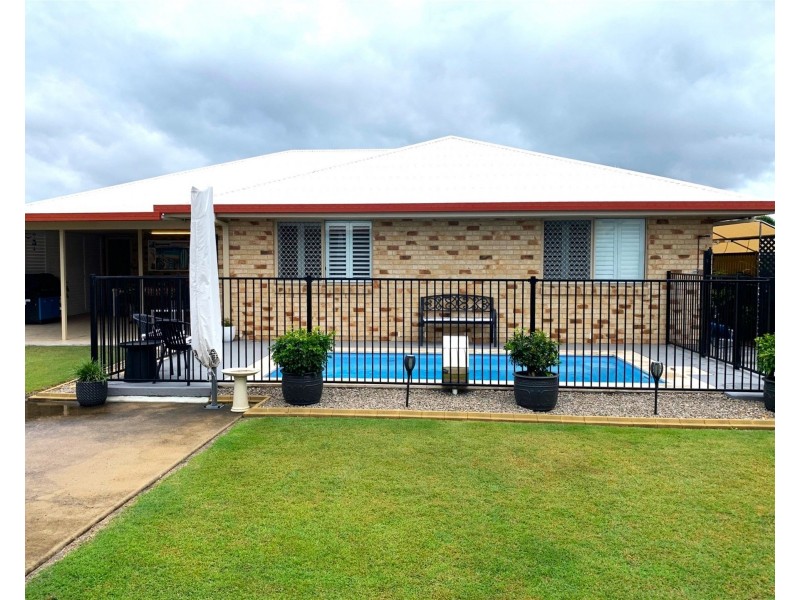 16 Warringal Court, Burrum Heads QLD 4659