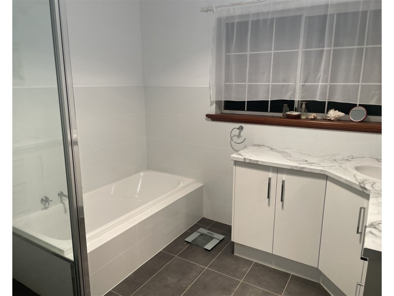 4 Darkana Way, Cape Jervis SA 5204