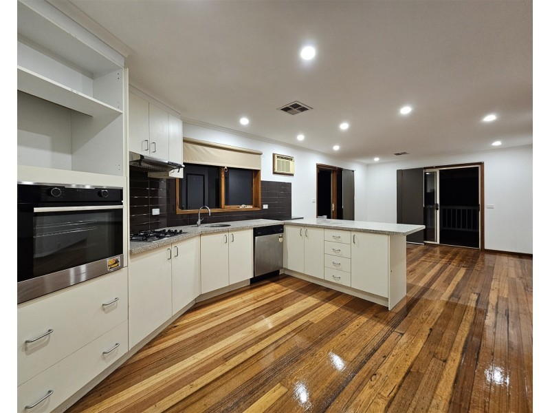 48 Lantana Drive, Narre Warren VIC 3805