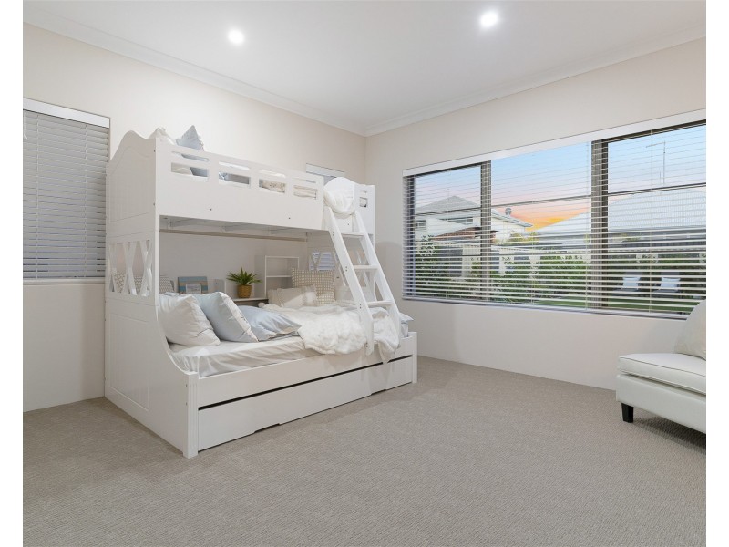 122 Foreshore Drive, Singleton WA 6175