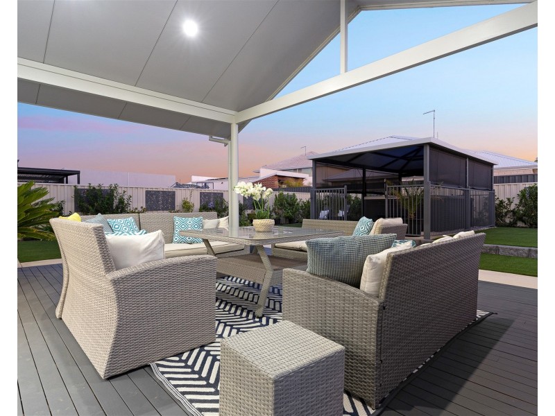 122 Foreshore Drive, Singleton WA 6175