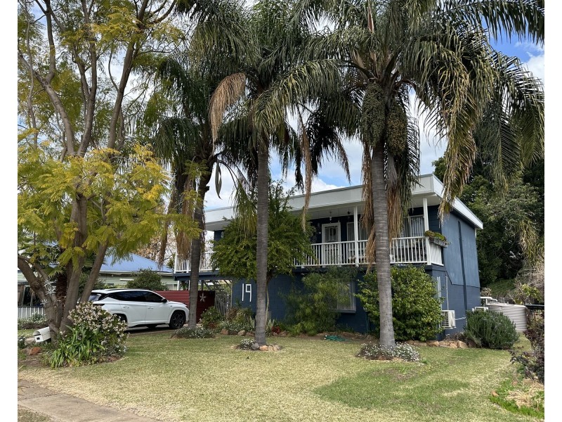 19 Milson Street, Warren NSW 2824