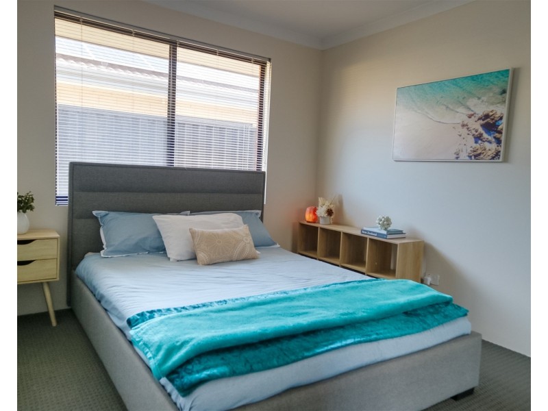 28 Currawong Way, Erskine WA 6210