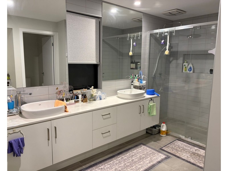 6  Bridgefield Parkway, Rockbank VIC 3335