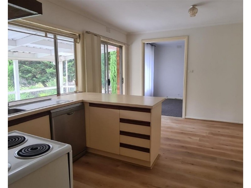 61 Sanders Avenue, Sunshine West VIC 3020