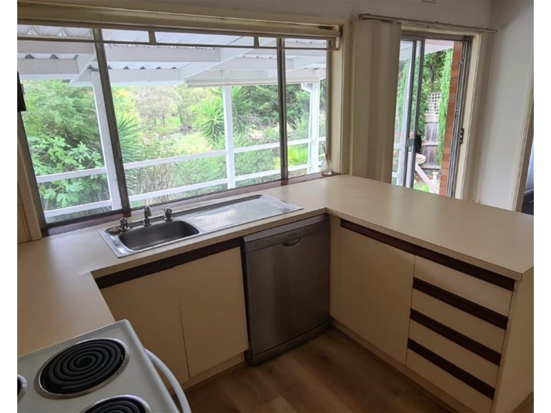 61 Sanders Avenue, Sunshine West VIC 3020