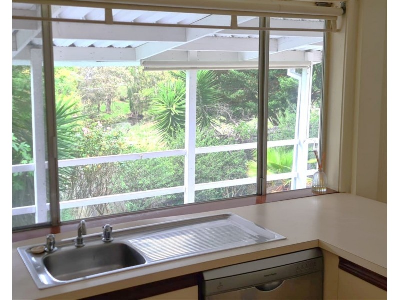 61 Sanders Avenue, Sunshine West VIC 3020