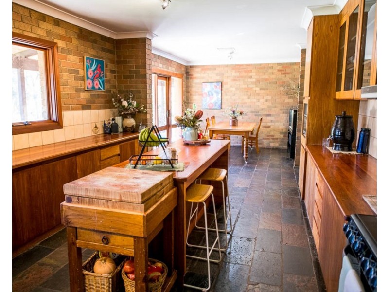 223 Baileys Rd, Wangaratta South VIC 3678