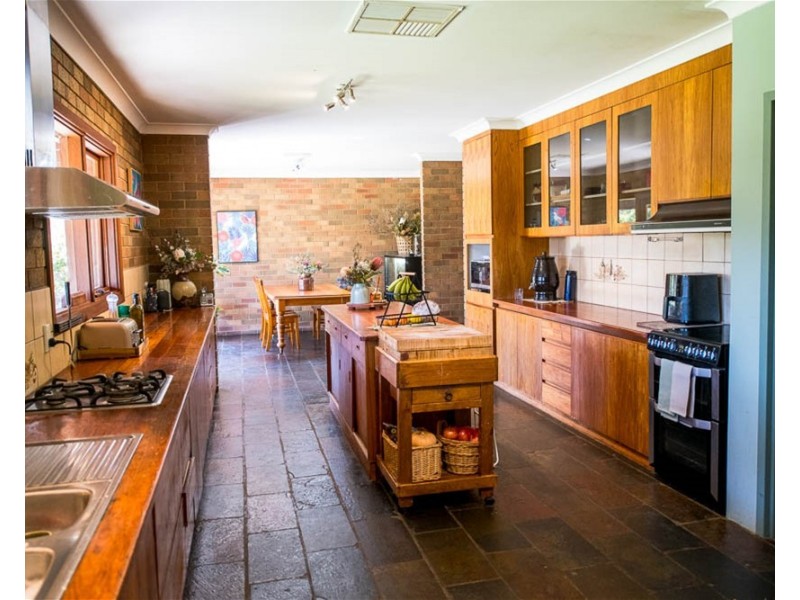 223 Baileys Rd, Wangaratta South VIC 3678