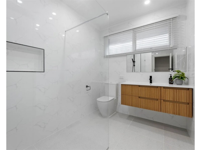 355 Springvale Rd, Forest Hill VIC 3131