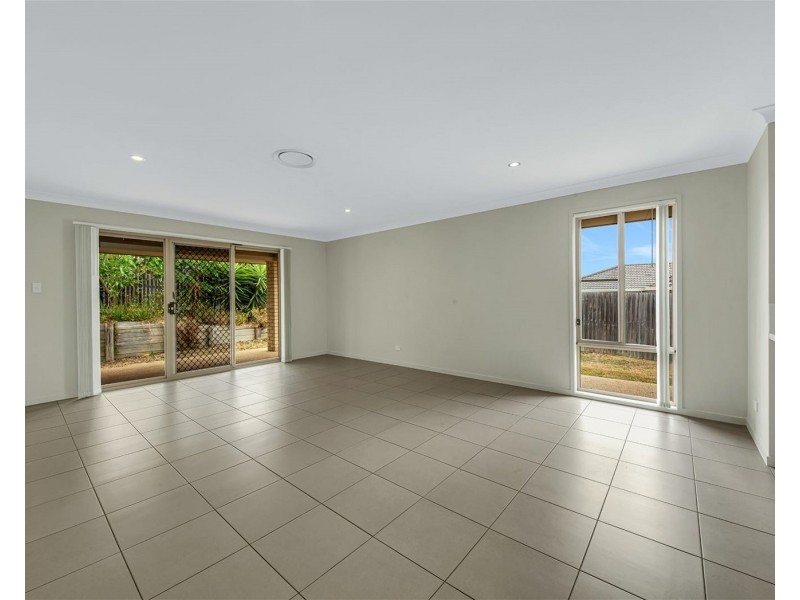 15 Abbey Place, Calliope QLD 4680