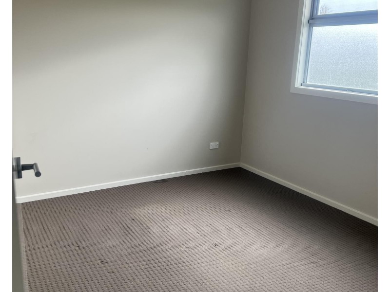 15 Ravenwoods Way, Craigieburn VIC 3064