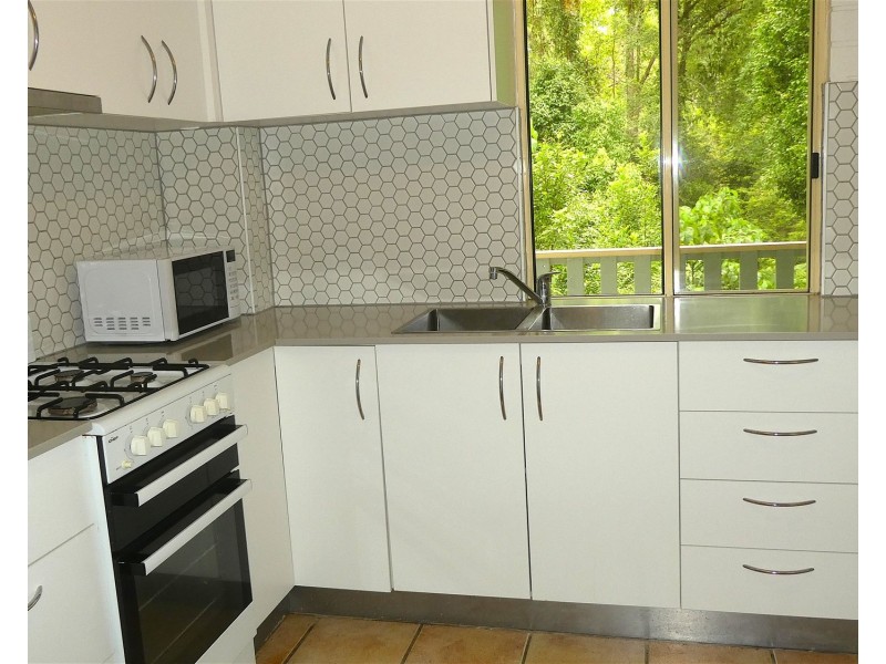 12 Gumleaf Close, Doonan QLD 4562