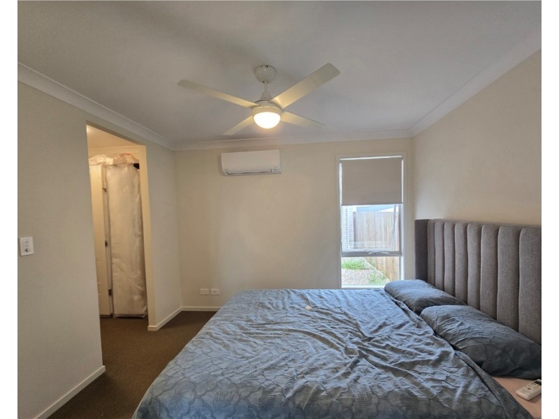 77  Capilano Way, Spring Mountain QLD 4124