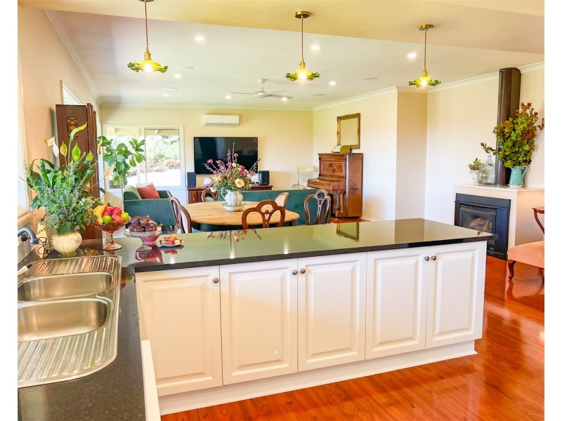 71 Wallaces Road, Korumburra South VIC 3950