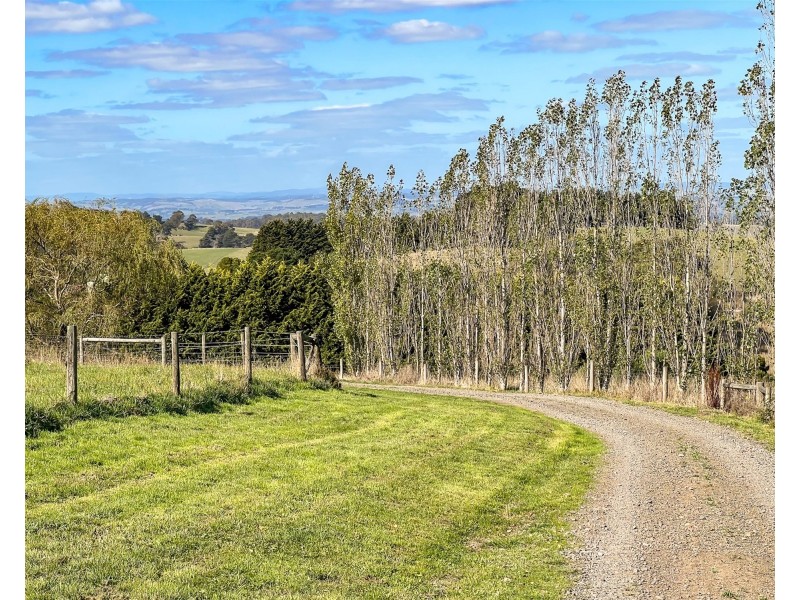 71 Wallaces Road, Korumburra South VIC 3950