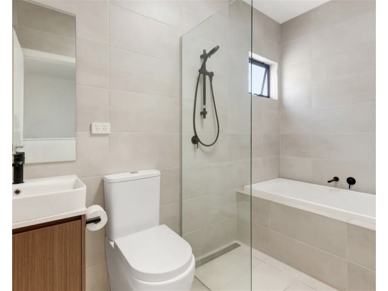 15 Kavanagh Crs, Keilor Downs VIC 3038