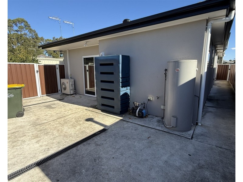 9A/Agnew Close, Bossley Park NSW 2176